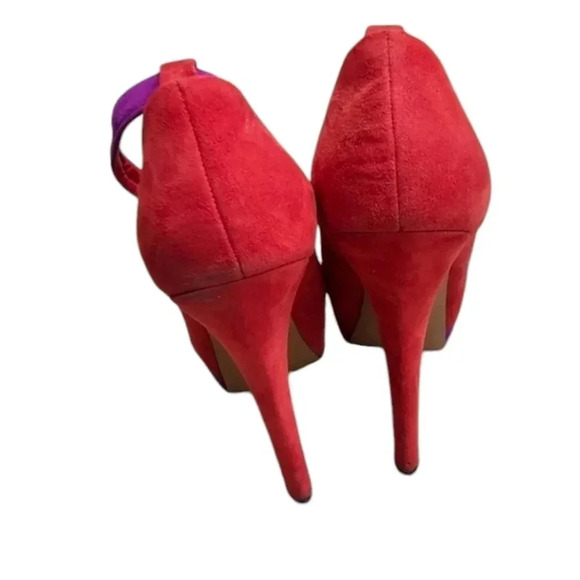 H by Halston Size 7 Red Purple Suede Peep Toe Ankle Strap 6" High Heels Retro - Picture 3 of 6